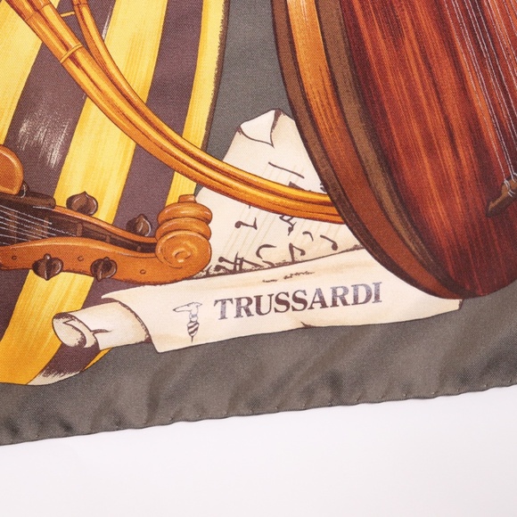 Trussardi Vintage Silk Scarf Made in Italy - Picture 5 of 11